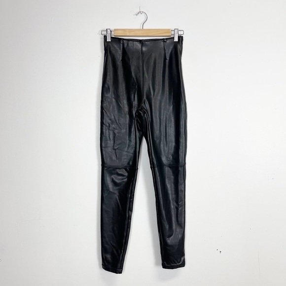 Abercrombie & Fitch Pants Womens Size Small Black Vegan Faux Leather Skinny Leg - Picture 1 of 13